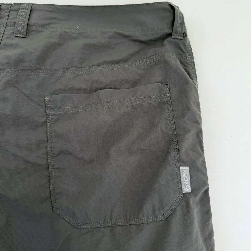 Mountain Hardwear Mens 38x30 Convertible Hiking Pants Gray Zip Off OM6553